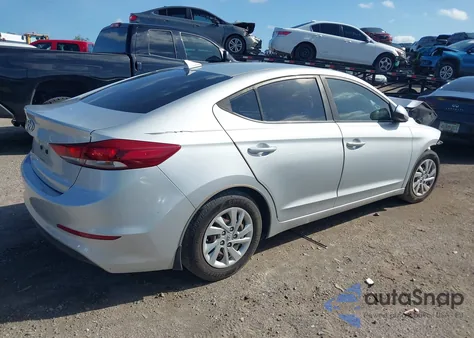 2017 Hyundai Elantra Se из США, поврежденный, VIN KMHD74LF1HU388831